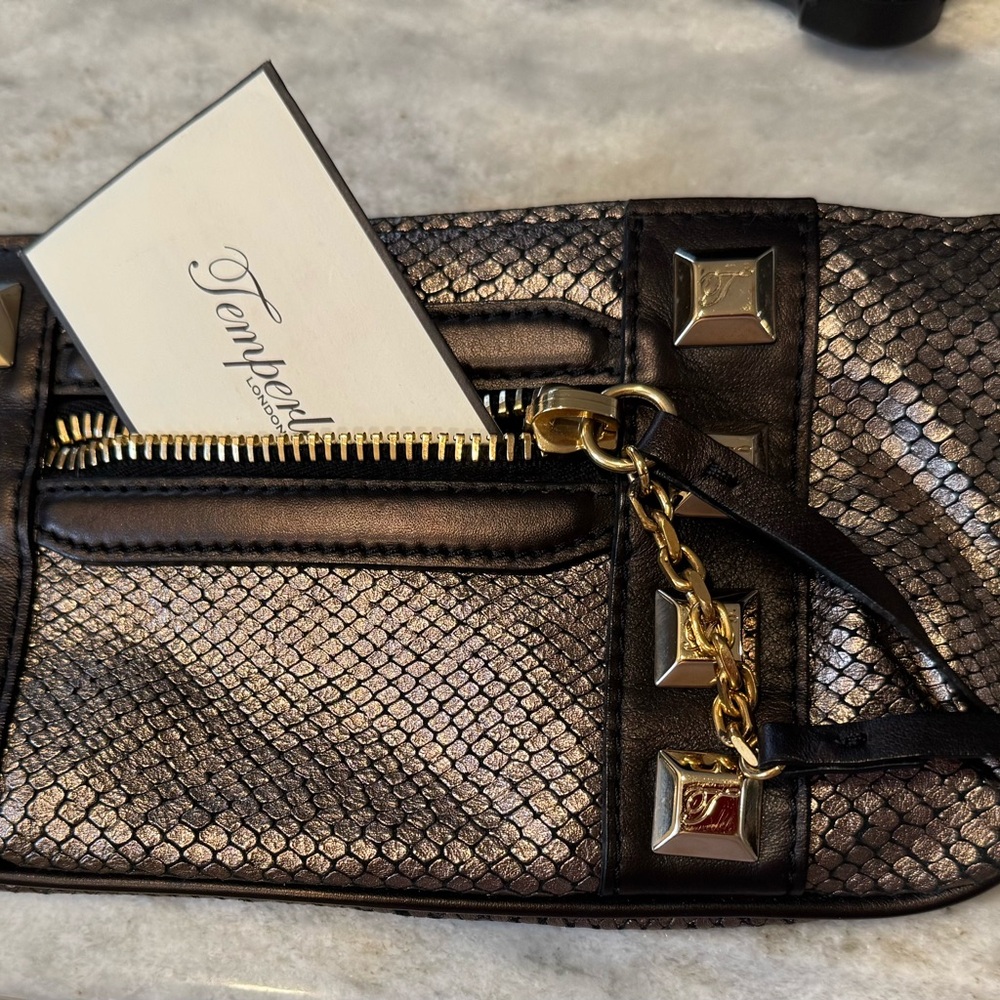 Temperly Black and Gold Women's Bag from London